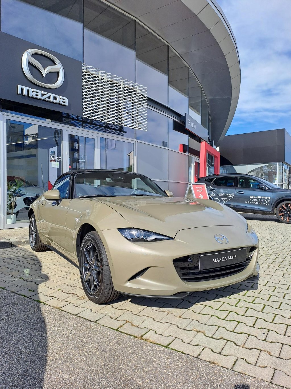 Mazda MX-5
