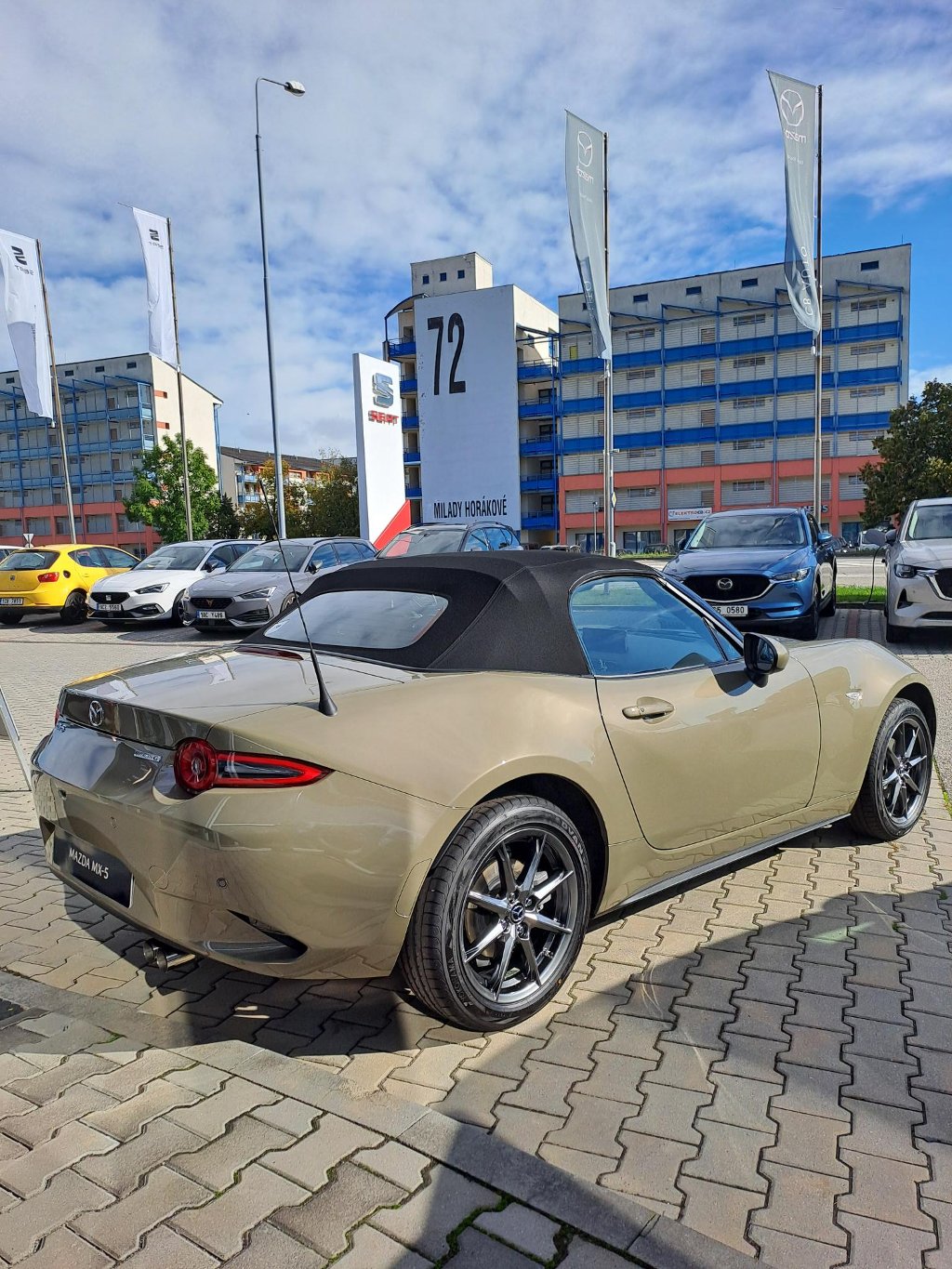 Mazda MX-5