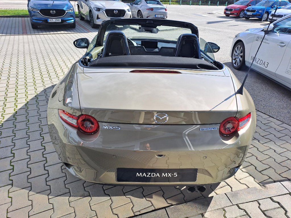 Mazda MX-5