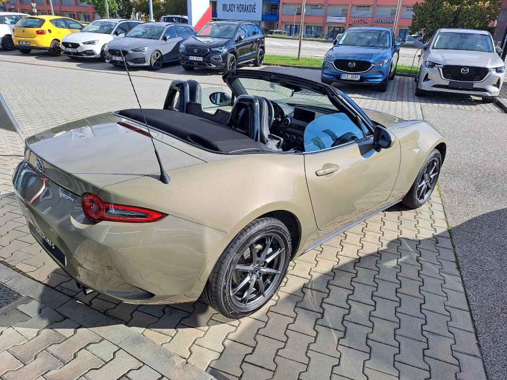 Mazda MX-5