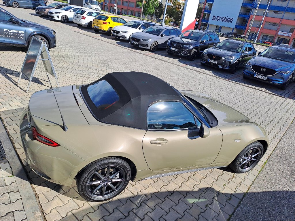 Mazda MX-5