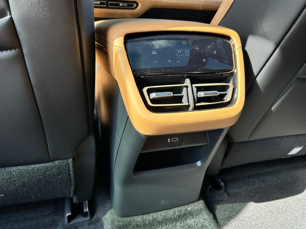 Mazda 6e