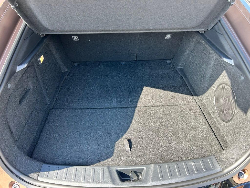 Mazda 6e